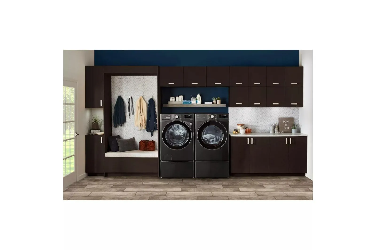 7.4 cu. ft. Ultra Large Capacity Smart wi-fi Enabled Front Load Gas Dryer with TurboSteam(TM) and Built-In Intelligence - (DLGX4201B)