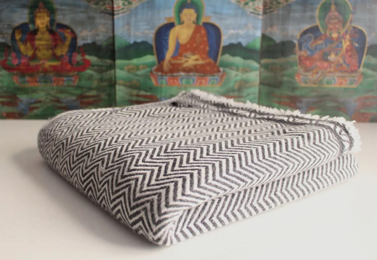 Black & White Stripe 100% Cashmere Blanket