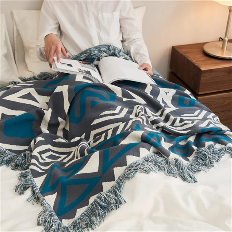 Bohemia Knitted Tassel Throw Blanket