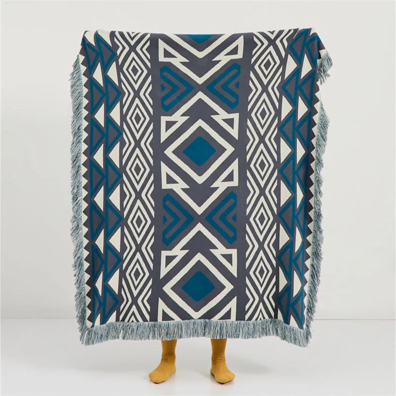 Bohemia Knitted Tassel Throw Blanket