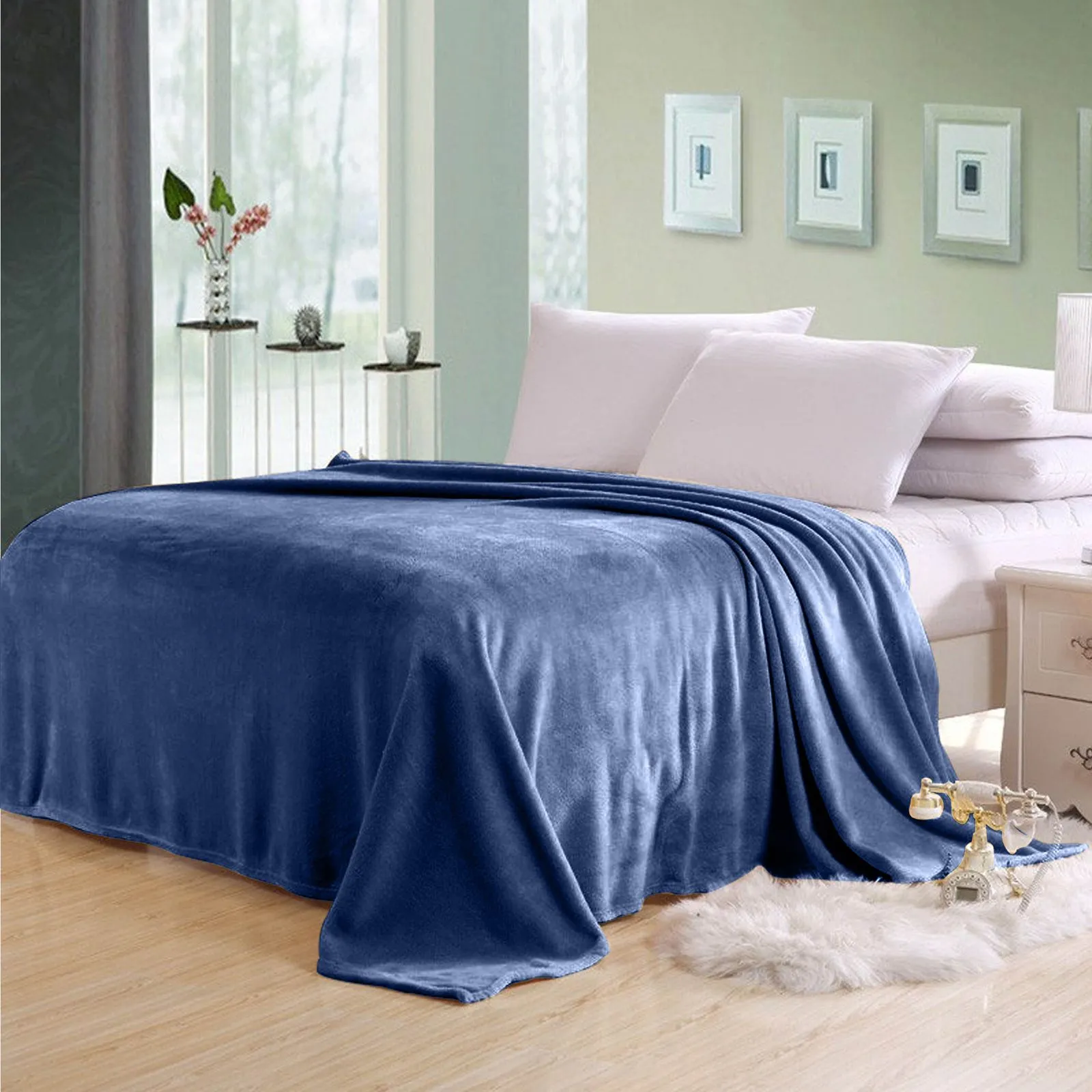 High Quality Navy Blue Single Size Blanket 160x220cm Soft Flannel Blanket Suitable for All Seasons it is Warm Throw Blanket for Bedroom, Couch Sofa, Living Room, Fashion Sofa Bedding, Car, Sofa Recliner