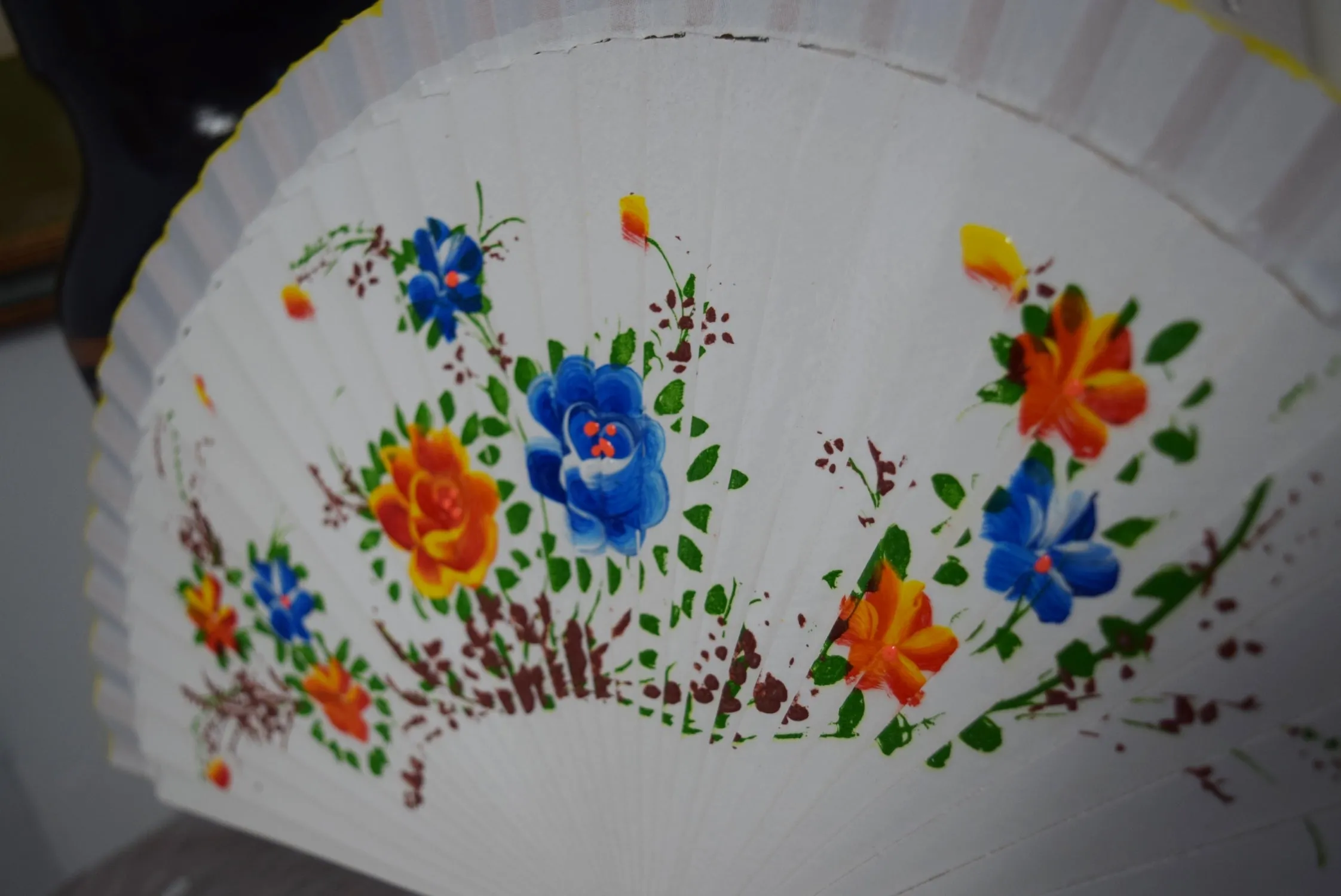 Wooden Hand Fan - White